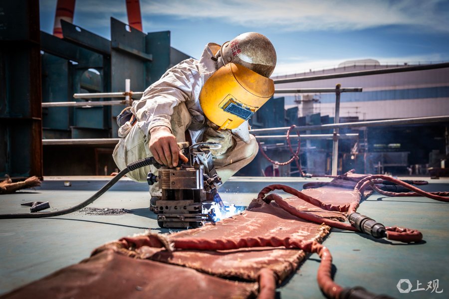 图片[3]-City Affairs｜150 Degrees Celsius! "The Hot Spot Is Okay, The Quality Of The Work Under Our Hands Must Be Higher Than The Temperature."-Dalian Fuhong Machinery Co., Ltd