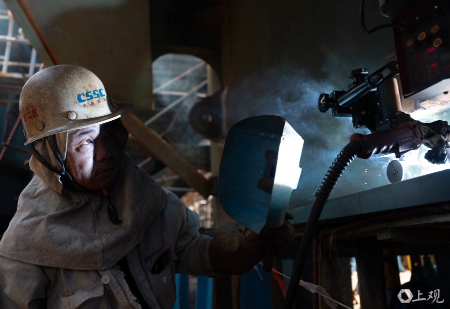 图片[7]-City Affairs｜150 Degrees Celsius! "The Hot Spot Is Okay, The Quality Of The Work Under Our Hands Must Be Higher Than The Temperature."-Dalian Fuhong Machinery Co., Ltd