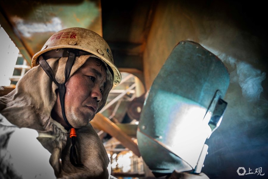 图片[9]-City Affairs｜150 Degrees Celsius! "The Hot Spot Is Okay, The Quality Of The Work Under Our Hands Must Be Higher Than The Temperature."-Dalian Fuhong Machinery Co., Ltd