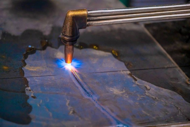 Container Plate Cutting: Q345R Normalized Steel Plate Cutting, Q345R Laser Cutting, Wugang Q345R Steel Plate-Dalian Fuhong Machinery Co., Ltd