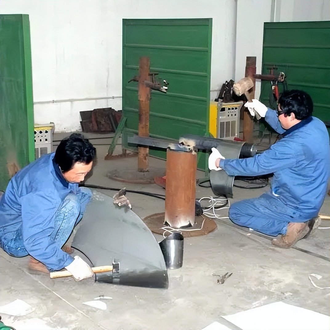 铆工技能提升_铆工就业前景_厚板铆焊加工报价按公斤还是工时