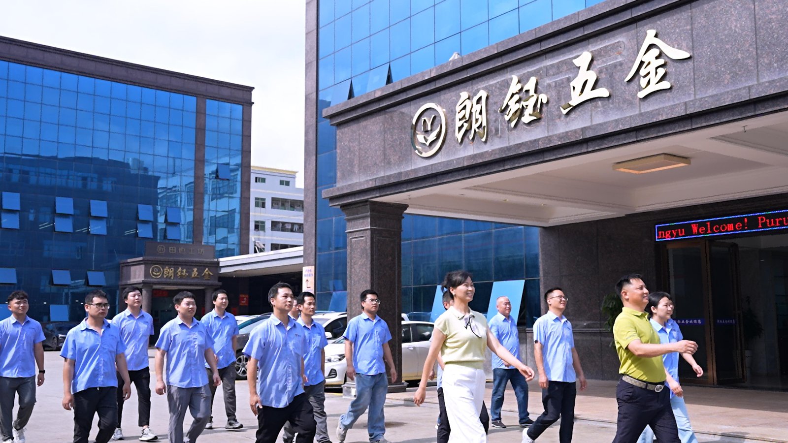 精密加工设备配置_CNC非标零件加工厂家_非标零件加工成本控制方法