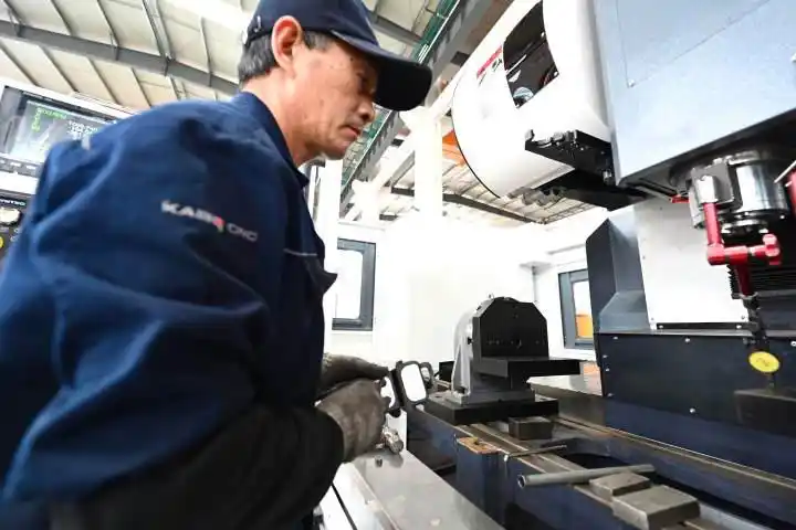 五轴加工设备投资回报率_数控机械加工_五轴加工中心