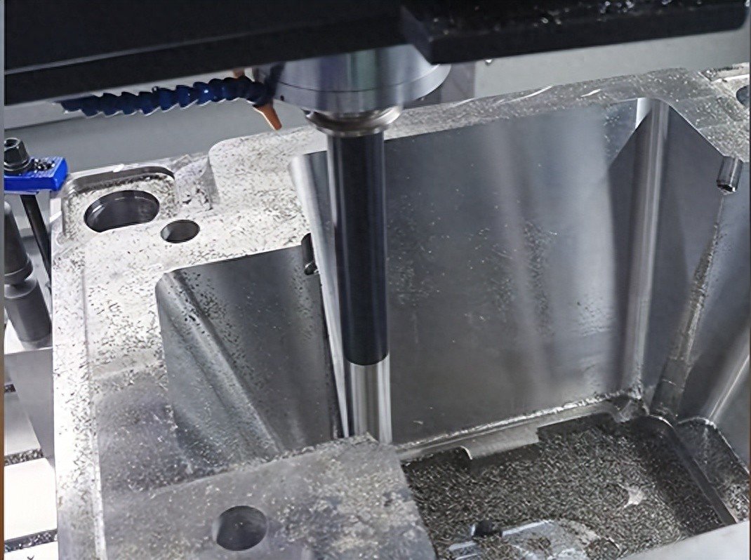 Is The Deep Hole Boring Tool Pattern Of The Automobile Valve Body Uneven? The Processing Smoothness Of Ruihao's Anti-vibration Boring Bar Reaches The Standard-Dalian Fuhong Machinery Co., Ltd