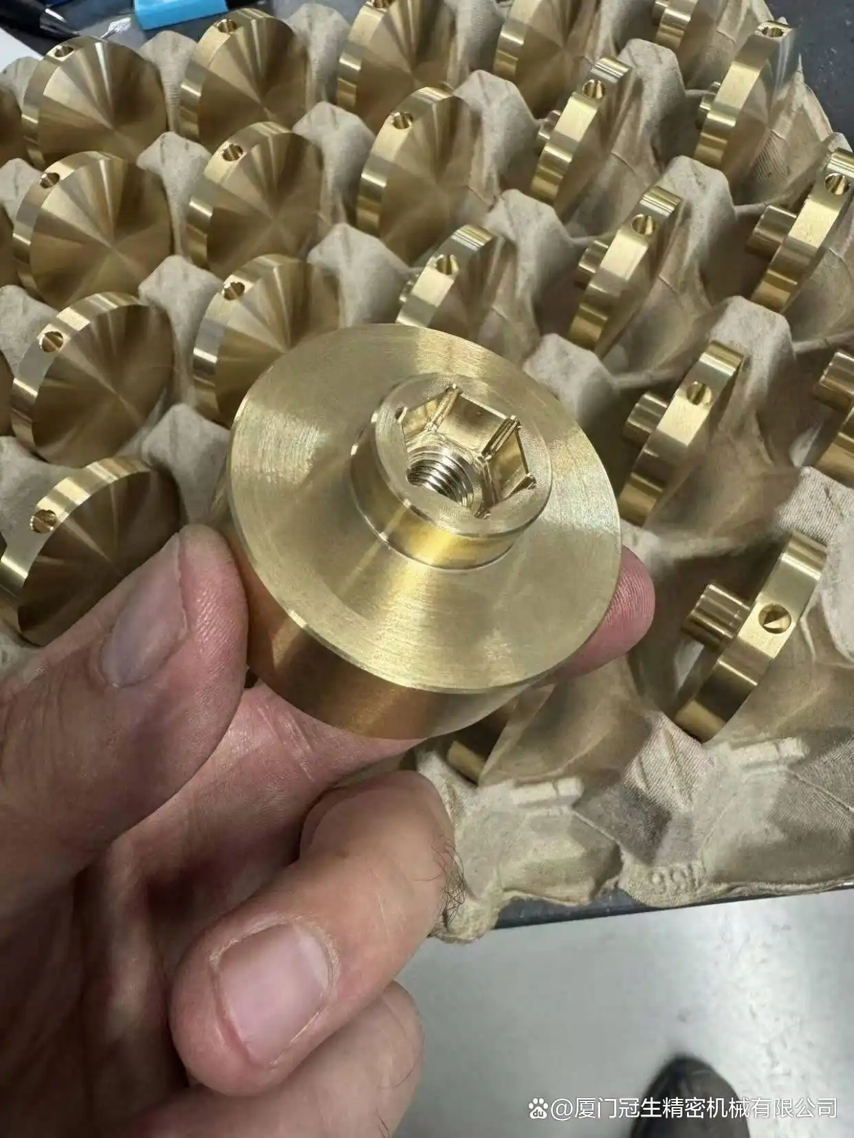 金属异形件加工工艺_异形件精密加工_精密零件加工与普通零件加工区别